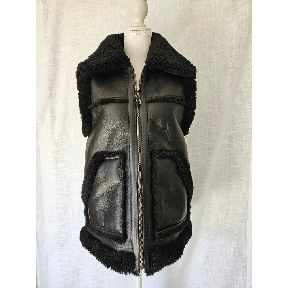 Coach Reversible Shearling Leather Vest Women S Black NWT Aviator Quiet Luxury